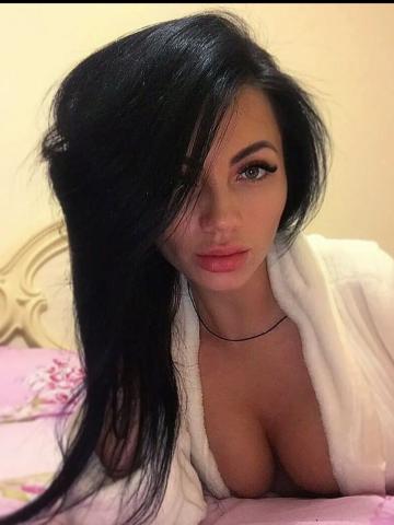 Полина
